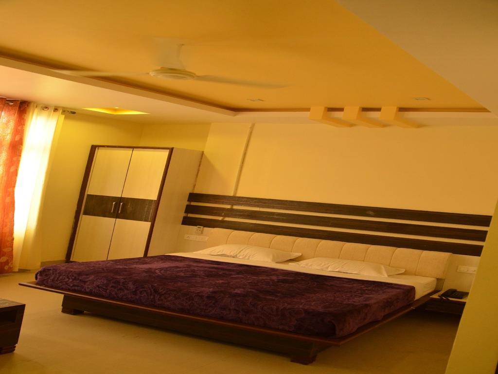Ardency Inn Udaipur Room photo