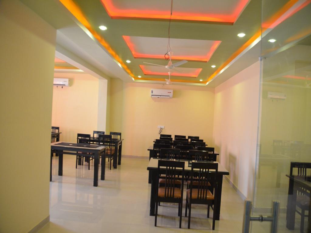 Ardency Inn Udaipur Exterior photo